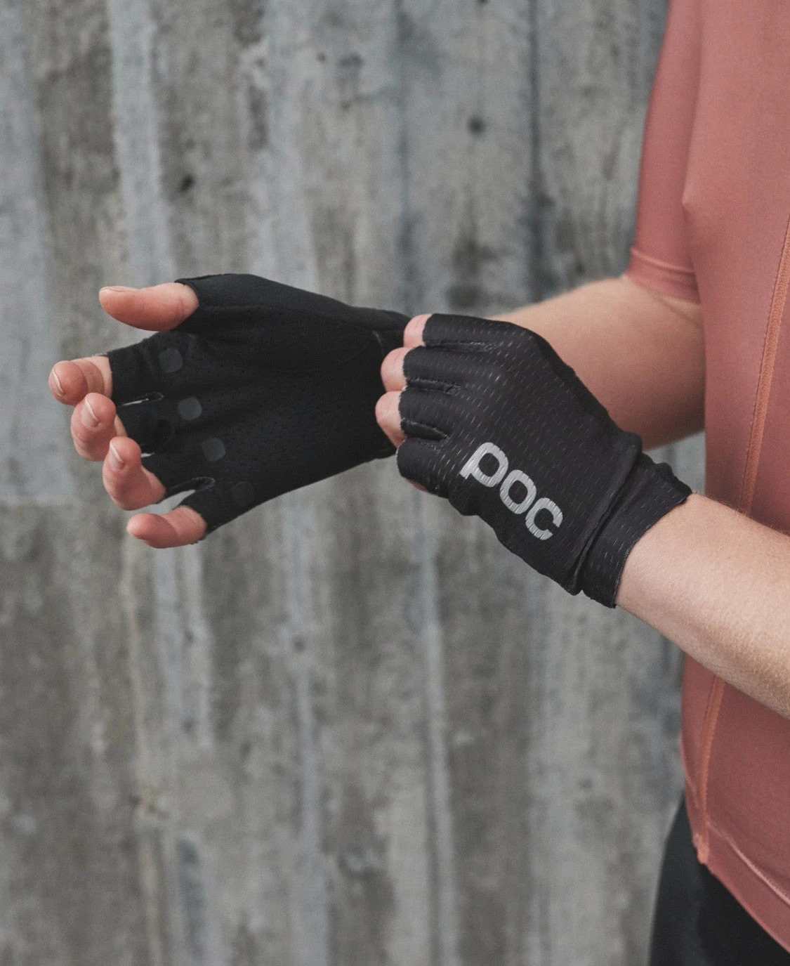 POC Agile Short Glove 18 POC Agile Short Glove - Image 18