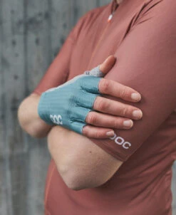 POC Agile Short Glove 28 POC Agile Short Glove -POC Shop 30375 1654 AgileShortGlove LtDioptaseBlue 1