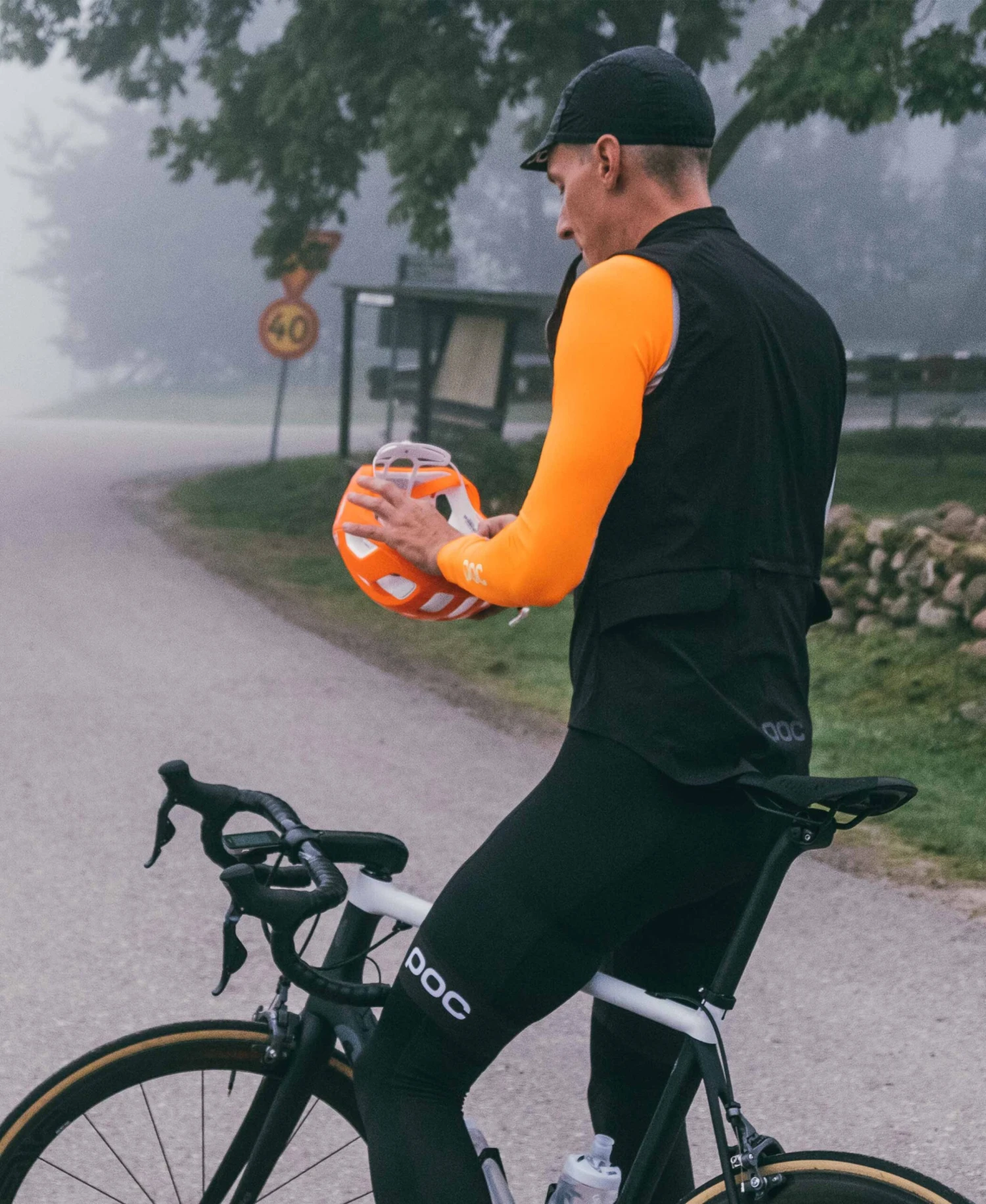 POC Road Thermal Bib Shorts 5 POC Road Thermal Bib Shorts - Image 5