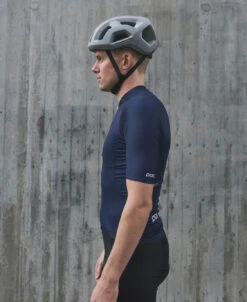 POC SPORTS M's Pristine Jersey 33 POC SPORTS M's Pristine Jersey -POC Shop 58223 1582 Ms PristineJersey TurmalineNavy 2 1