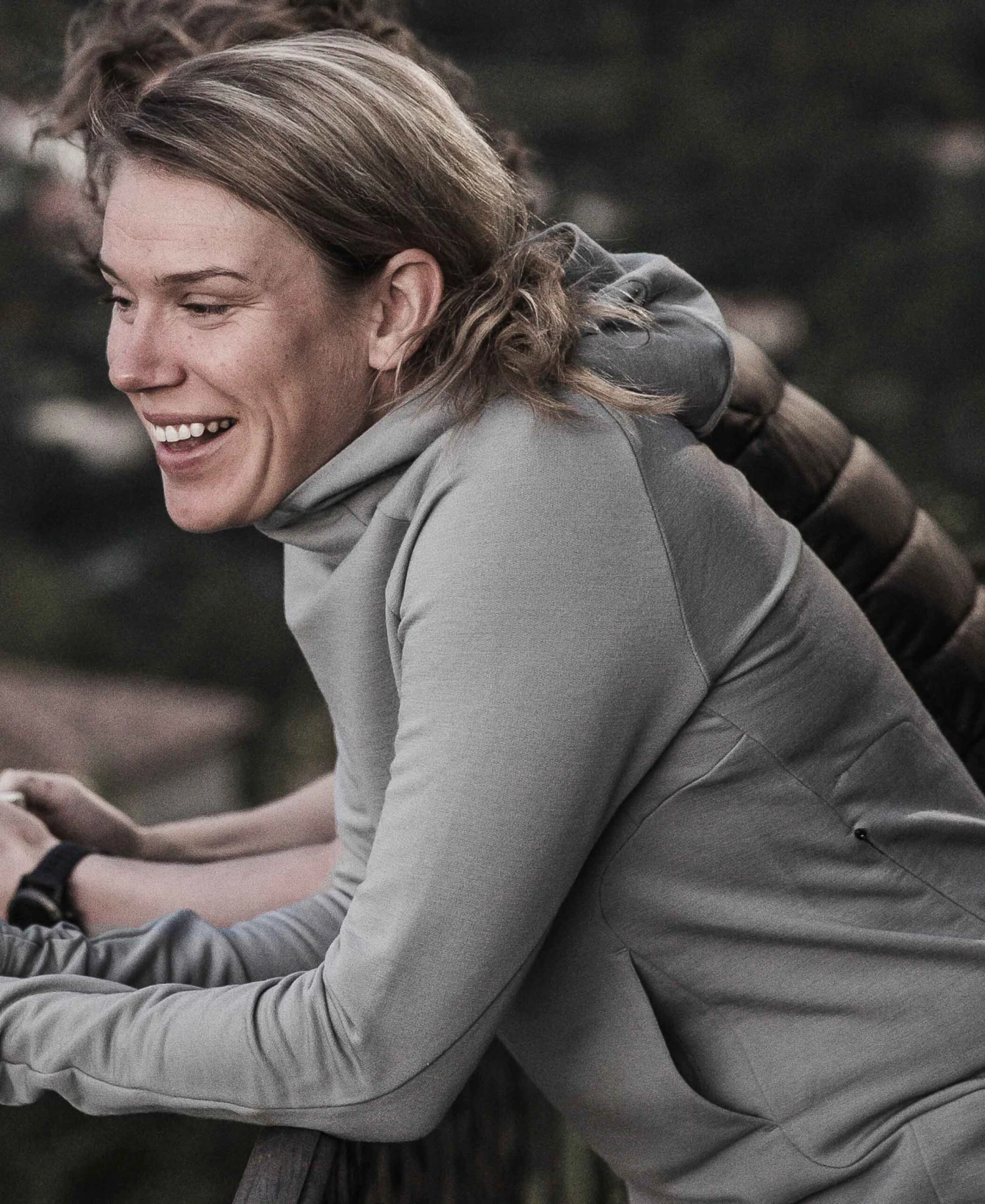 POC W's Merino Hood 6 POC W's Merino Hood - Image 6