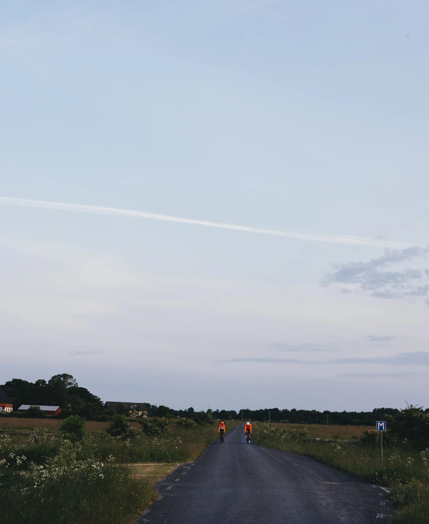 POC AVIP Glove Short 3 POC AVIP Glove Short - Image 3