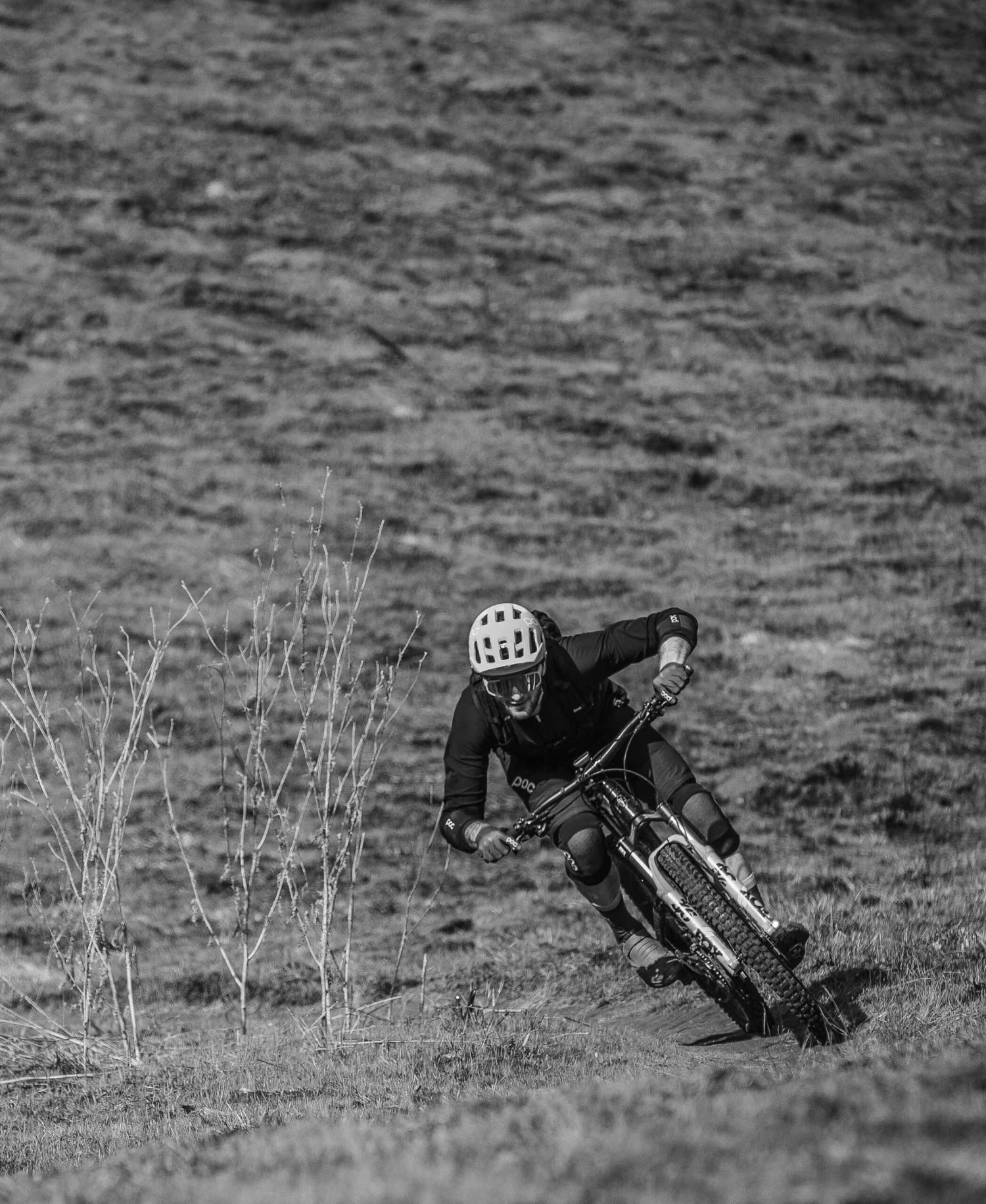 POC Essential Mesh Glove 7 POC Essential Mesh Glove - Image 7